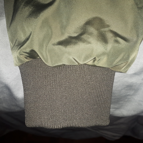 Bomber jacket - Picture 6 of 11